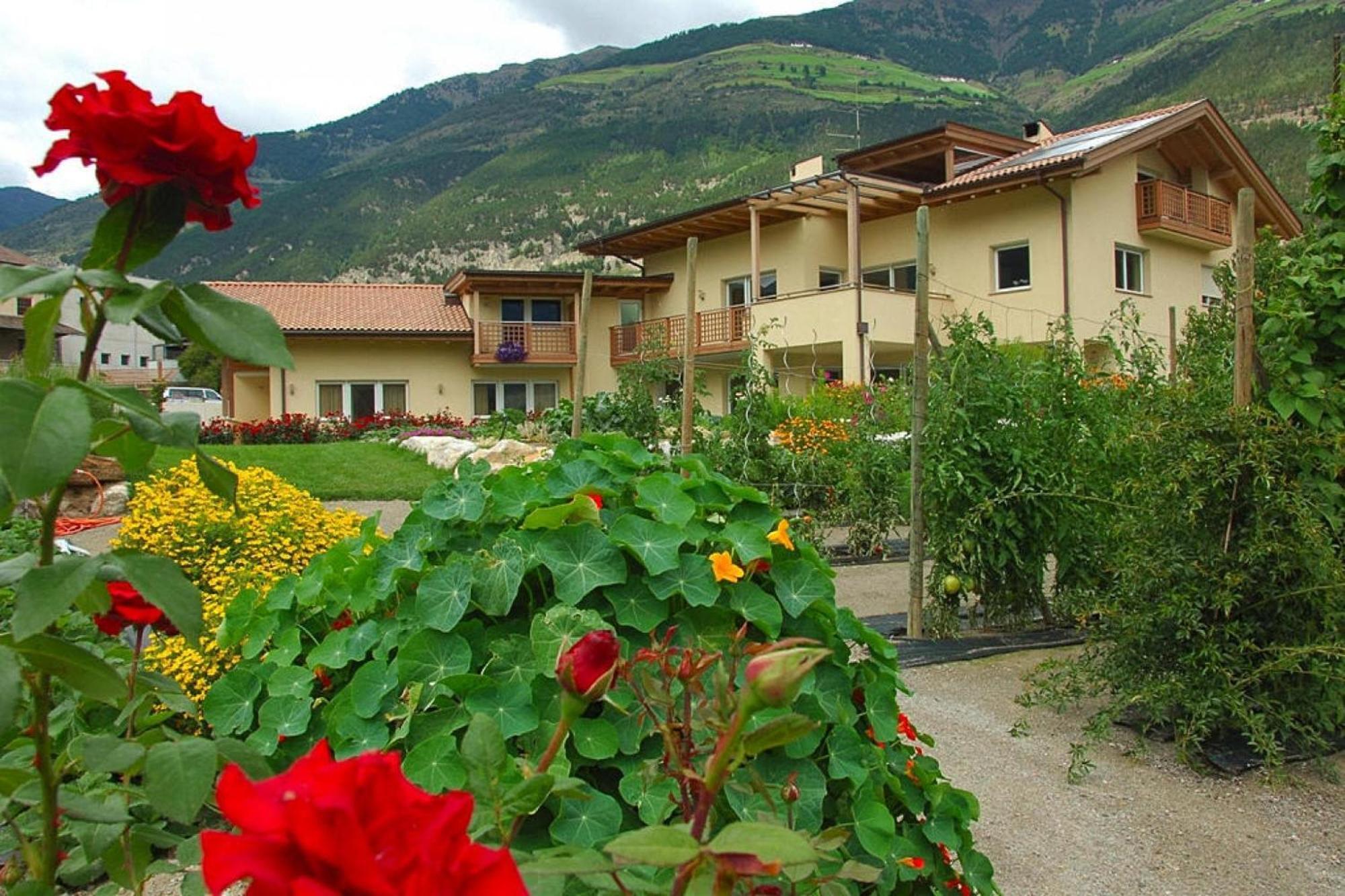 Apartment In Schlanders With Terrace Dış mekan fotoğraf